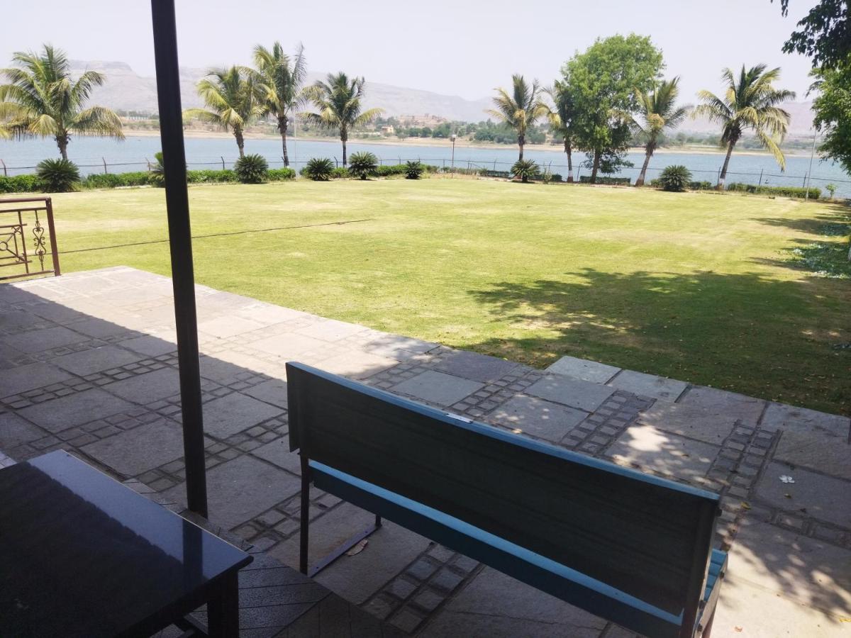 Savana Lake Resort Nashik Exterior photo